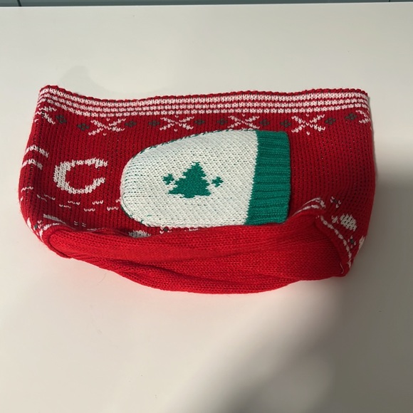 KFC Kitchen Finger Licken Chicken Mitten Bucket Hugger Poshmark